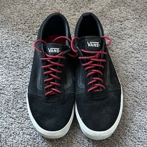 Vans Men's Black Sneakers with Red Laces